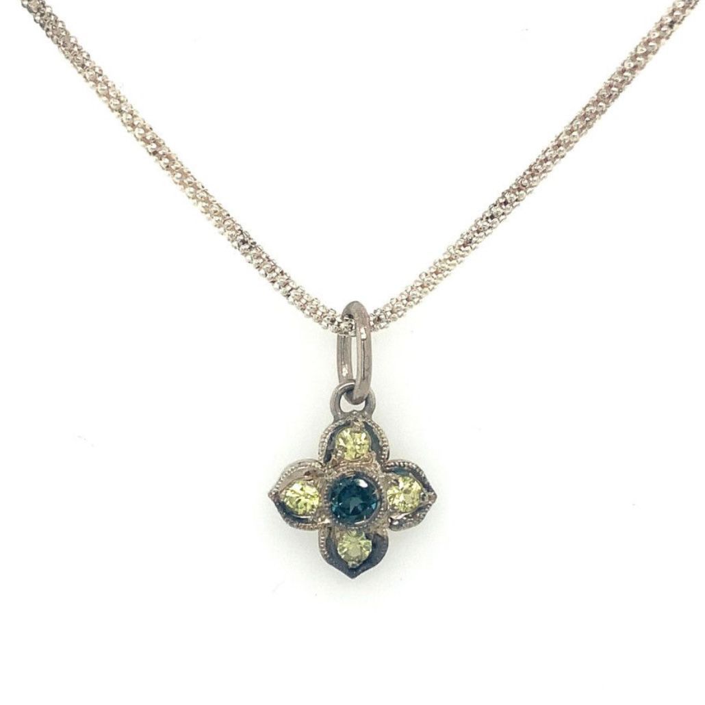 Viktorianischer Blüten- Anhänger- Platin- Silber, gelbe Saphire & Farbwechsel- Granat