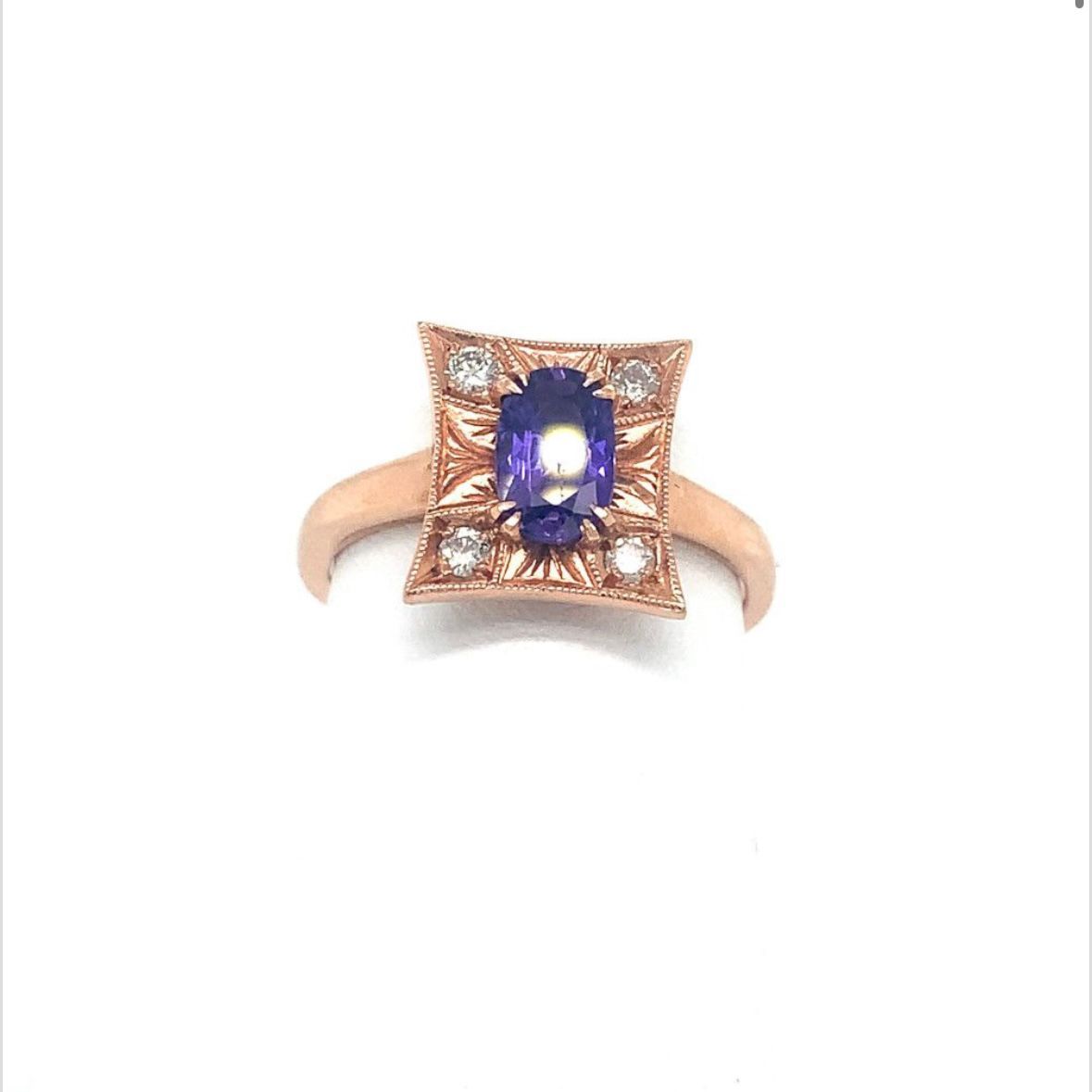 Art Deco Filigran-Ring in 14K Roségold mit farbwechselndem Granat